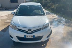 Toyota yaris 1.0 benzina 