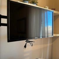 Televisore tv Akai 24 24 pollici Smart LED