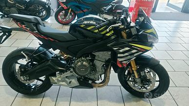 Aprilia Tuono 660