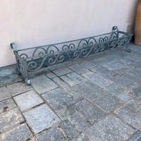 Fioriere in ferro battuto