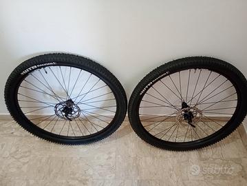 ruote complete misura 29 shimano semi nuove