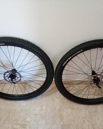ruote complete misura 29 shimano semi nuove