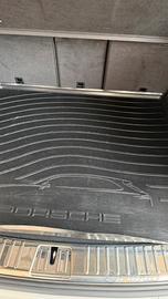 Vasca per vano bagagli porsche cayenne