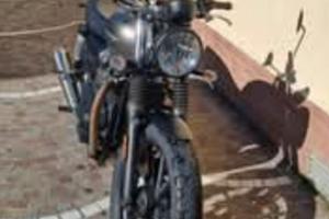 triumph street twin 900