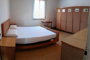 Ampia camera singola vicino Stazione Ferroviaria