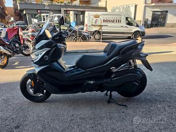 Voge Sfida SR4 400 - 2023