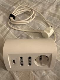 Presa da Tavolo con USB