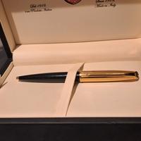 Penna sfera Aurora, lacca e placcata oro