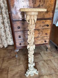Colonna resina avorio vintage perfetta