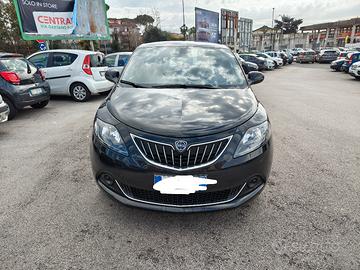 LANCIA Ypsilon 1.0 Hybrid Silver S&S