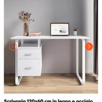 Scrivania bianca