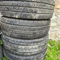 Gomme 215/70 R15C 109/107s