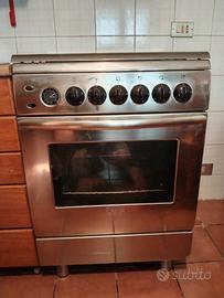 Fornello gas 4 fuochi