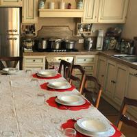 Cucina ad angolo noce massello