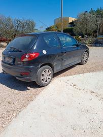 auto in buone condizioni 
