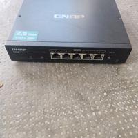 QNAP QSW 1105 5T Switch