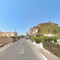 Guidonia bilocale con terrazzo e p.auto