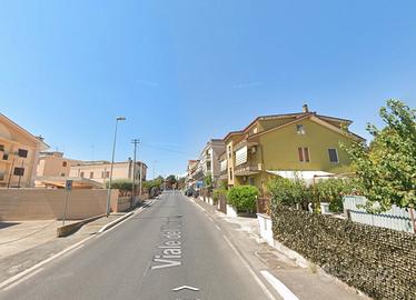 Guidonia bilocale con terrazzo e p.auto