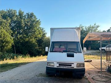Van trasporto cavalli