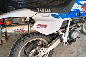 Terminale di scarico marmitta Yamaha TT600