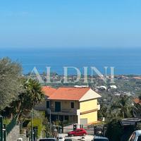 S14604 Villa Panoramica su 3 livelli