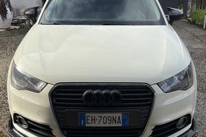 Audi A1 8X 2011   in Perfette condizioni