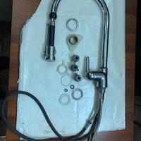 Rubinetto per cucina con doccino