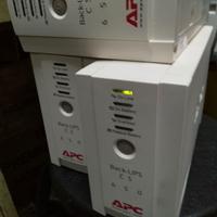 2 pezzi di UPS APC 650 UPS SENZA BATTERIA