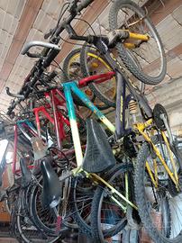bici di tutti i  tipi.