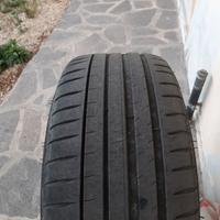 pneumatici michelin pilot sport 4 225 40 18