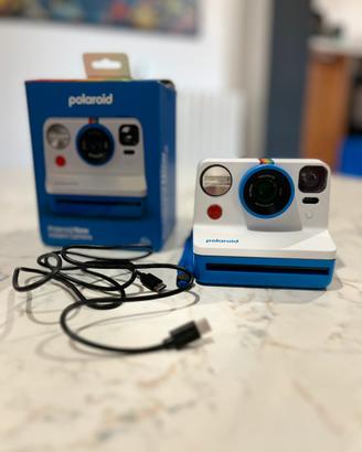 Polaroid Now Instant Camera Gen 2 - Bianca e Blu