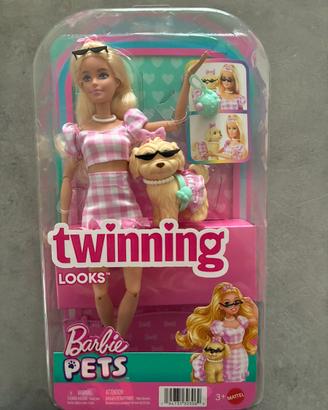Barbie Twinning Looks Bambola con cagnolino