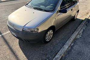Fiat Punto 1.2 del 2000. Pronta all'uso. 135000 km