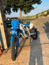 TM 250