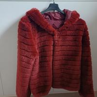 Pellicciotto Ecologico color rosso bordeaux