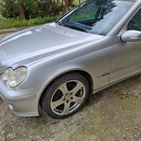 Mercedes c 270