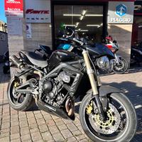 TRIUMPH STREET TRIPLE 650