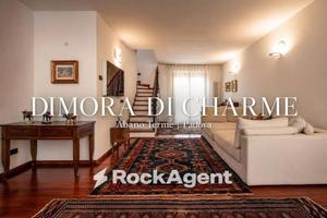 Appartamento di 181 m² con più di 5 locali e box a