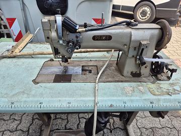 Macchina per cucire Pfaff usata