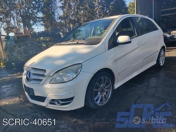 MERCEDES CLASSE B W245 B 200 CDI 140CV Ricambi-