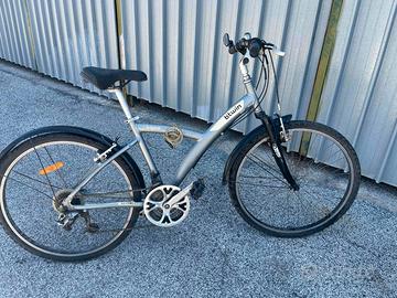 bicicletta Btwin