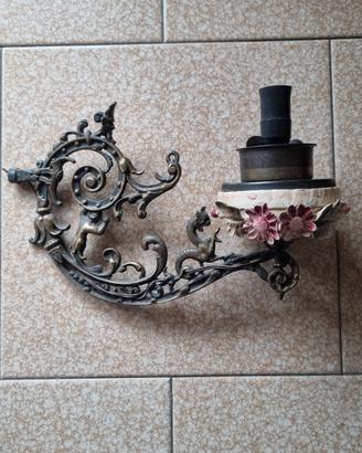 braccio in ottone e capodimonte -lampadario vintag