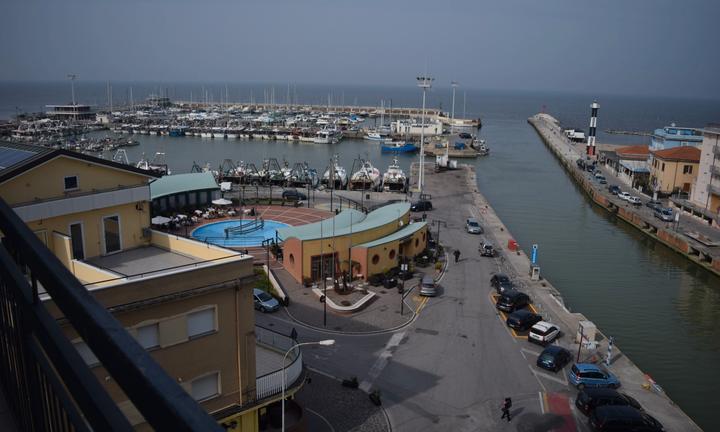 Appartamento mare cattolica 24/31 agosto-settembre