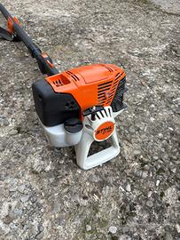 Sramatore potatore telescopico Stihl 133ht