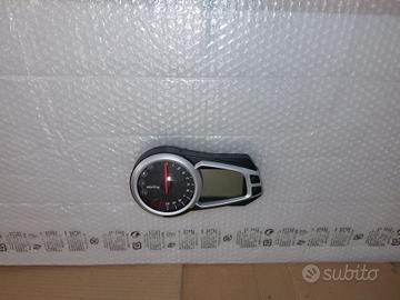 Strumentazione speed triple 1050