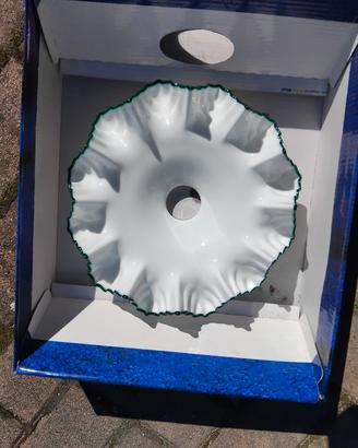 LAMPADARIO IN VETRO OPALINA