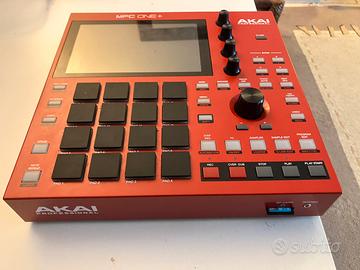 Akai MPC ONE+ pari al nuovo + memory card