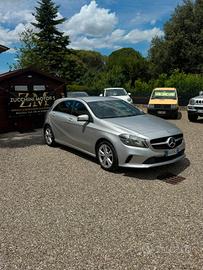 Mercedes-benz A 180 d Premium