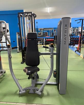 chest press orizzontale