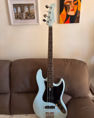 Basso elettrico MARCUS MILLER V3